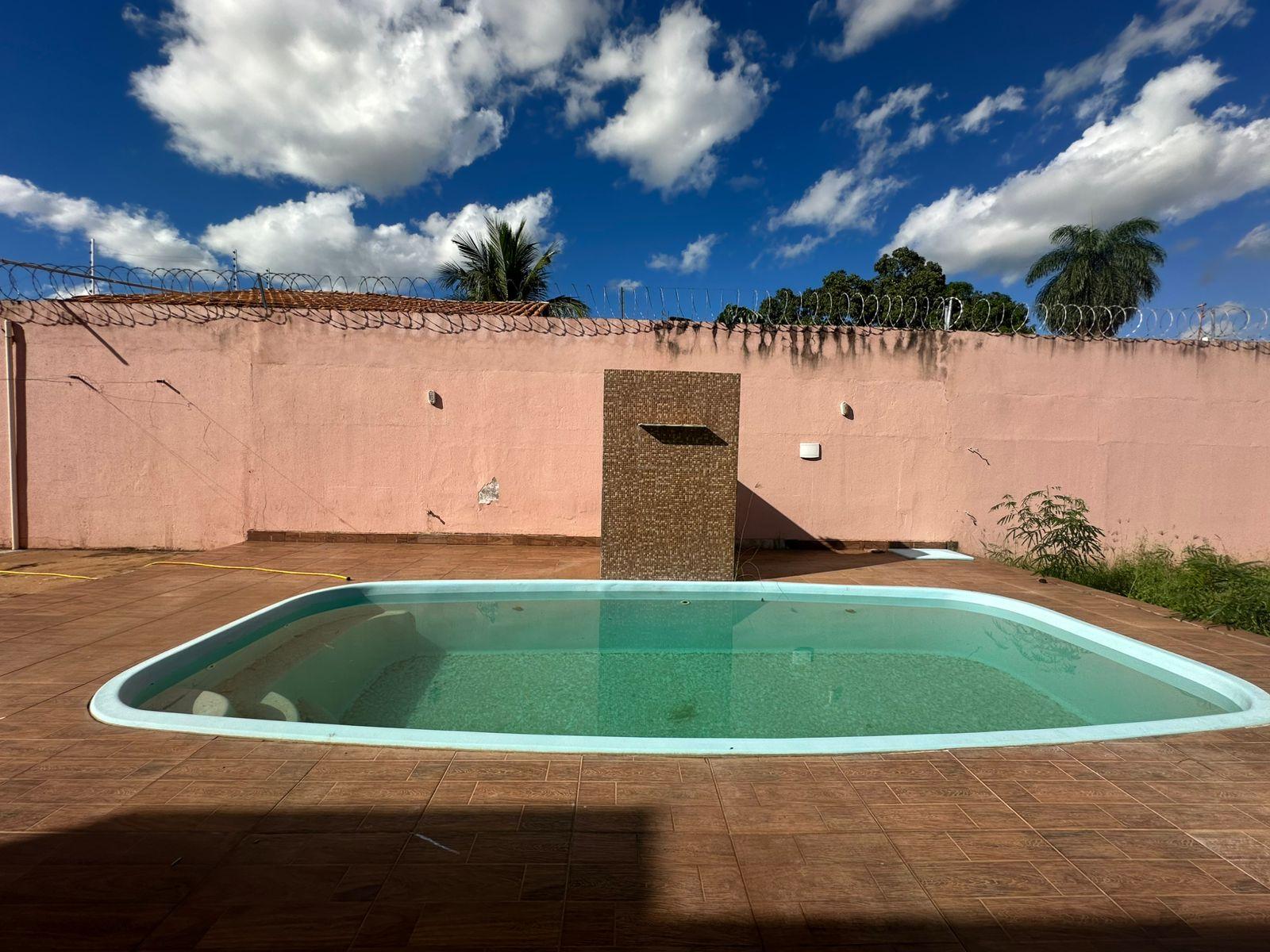 Casa com 3 suítes no Centro de Poconé – MT - Image# 23