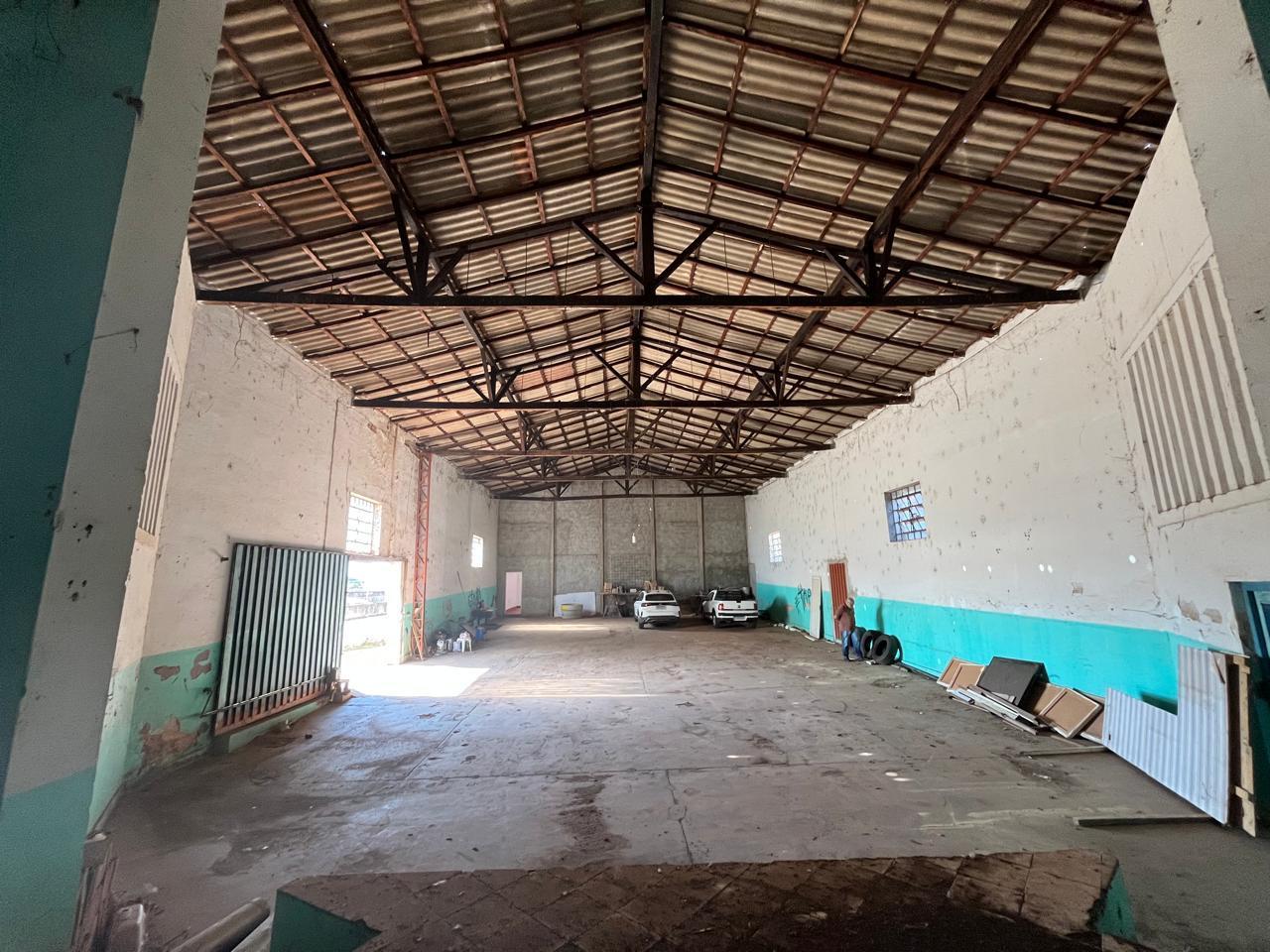 Imóvel Comercial – Oportunidade no Centro de Poconé - Image# 4