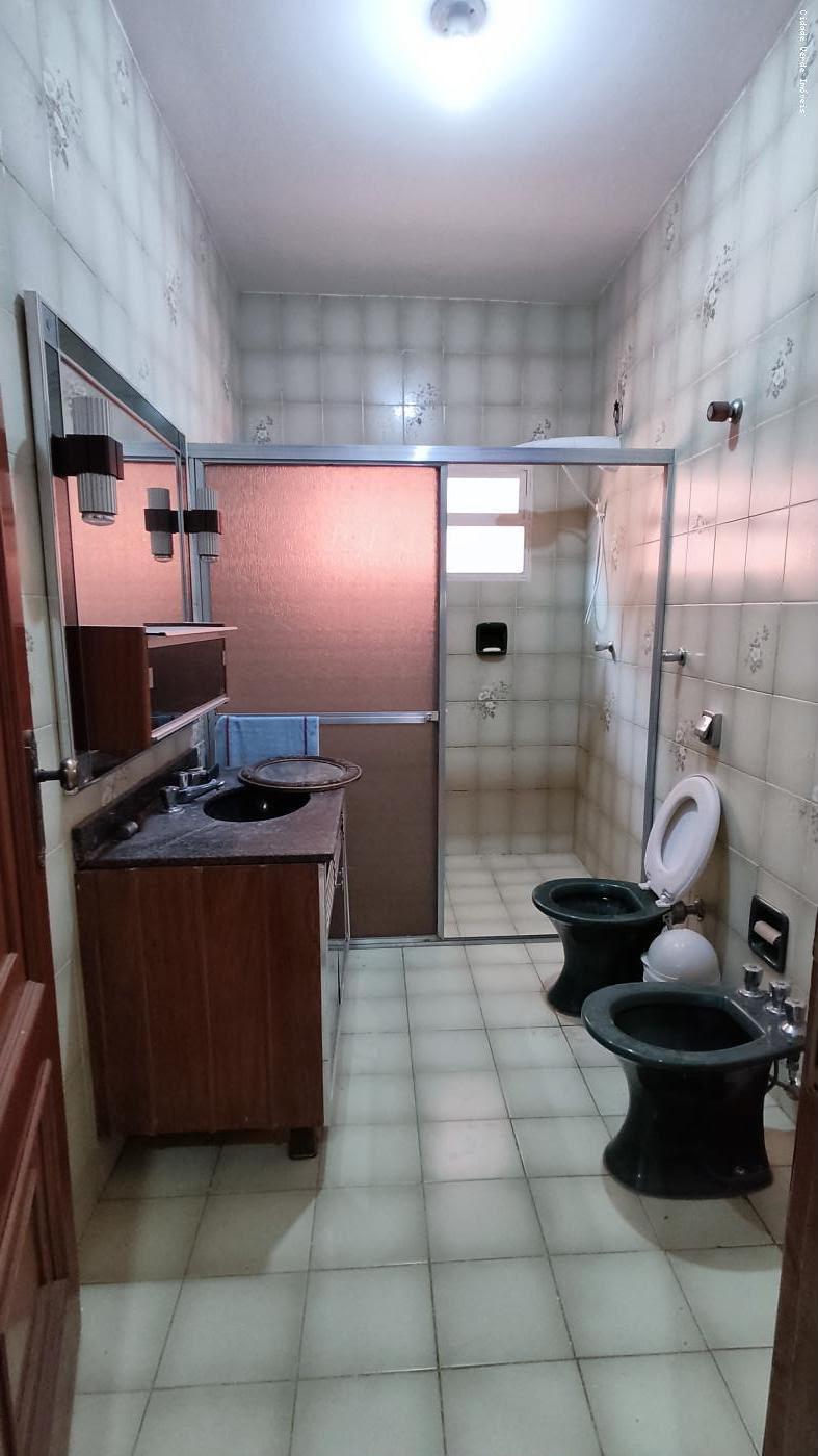 Casa ampla de esquina no Centro de Poconé – MT - Image# 13