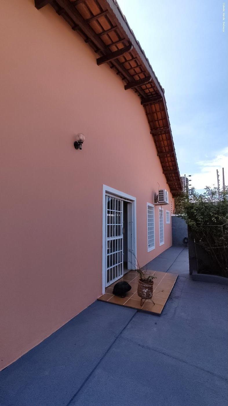 Casa ampla de esquina no Centro de Poconé – MT - Image# 7